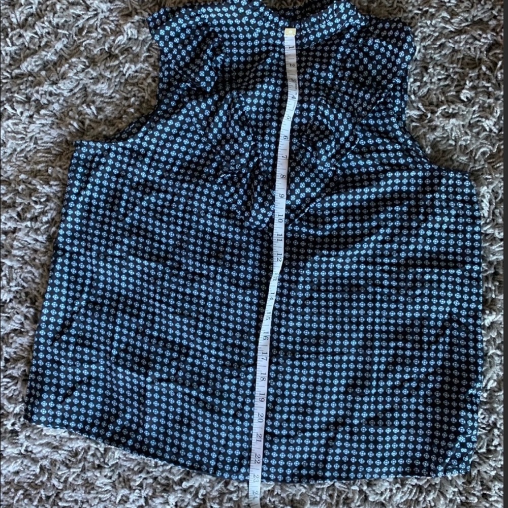 Ruffle Top - Picture 7 of 7